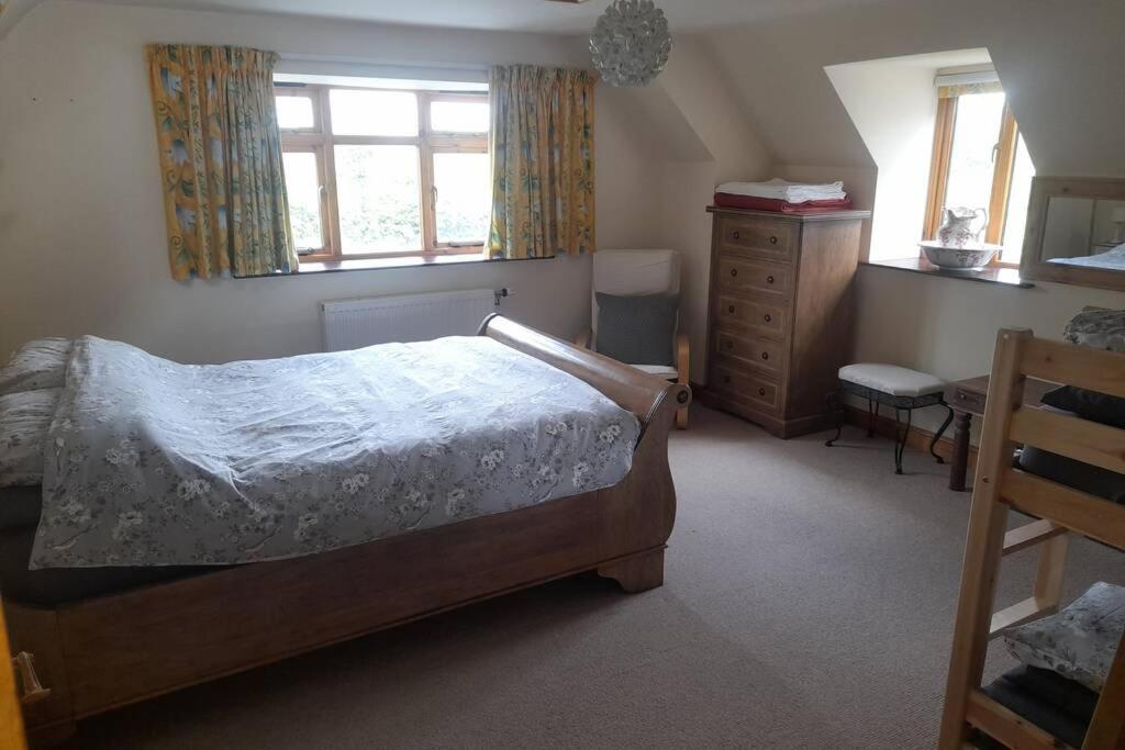 Rowan Cottages With Panoramic Views Of The Stiperstones And Walks On The Doorstep Shrewsbury Luaran gambar